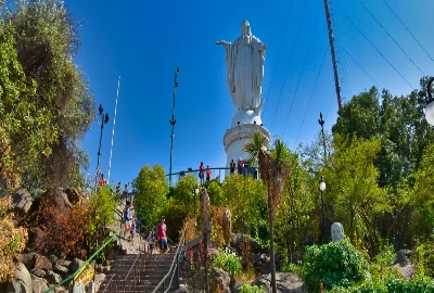 Best Neighborhoods in Santiago for First-Time Visitors