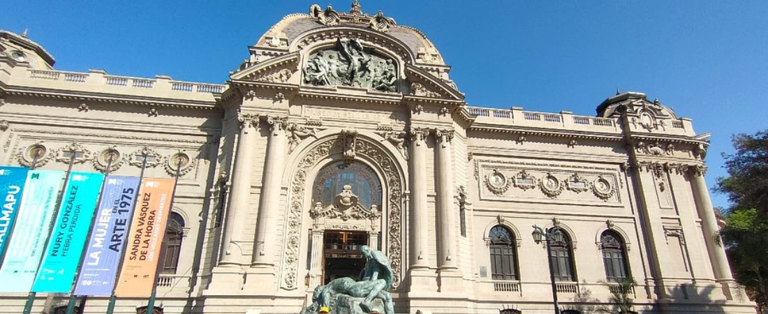 Ultimate Guide to the Culture and History of Santiago, Chile